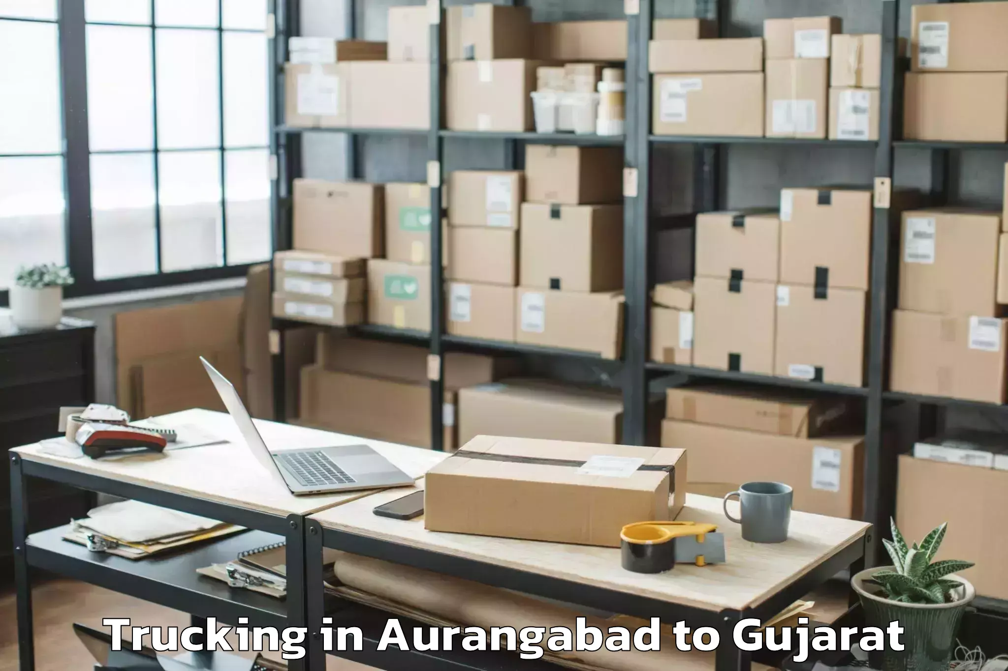 Book Aurangabad to Lunawada Trucking Online